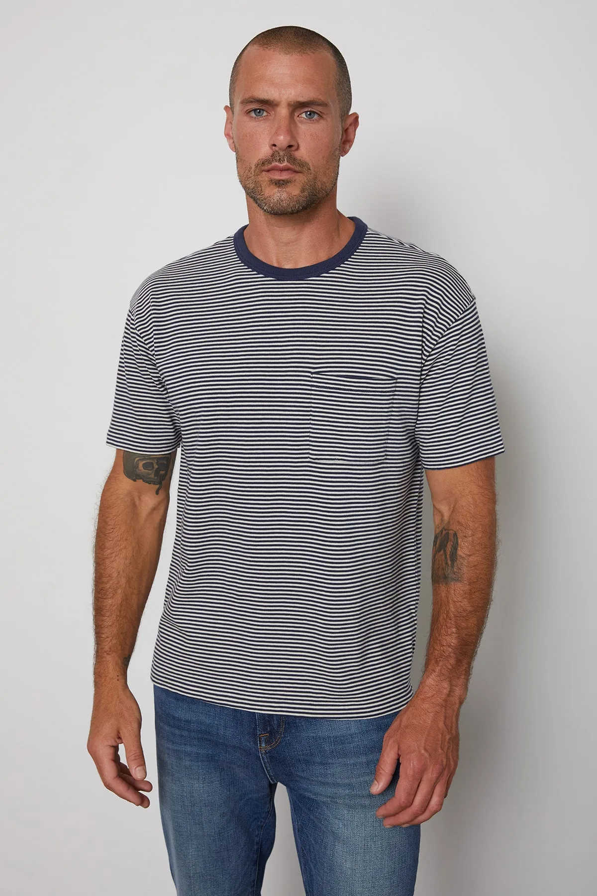 ELI STRIPED CREW NECK TEE